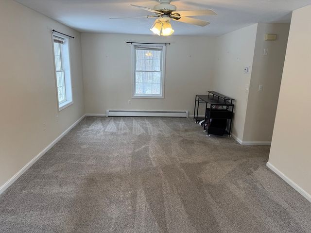 15 Glen Ave, Fitchburg, MA 01420