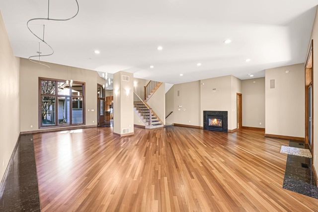 7513 W Tuckaway Pines CIRCLE, Franklin, WI 53132