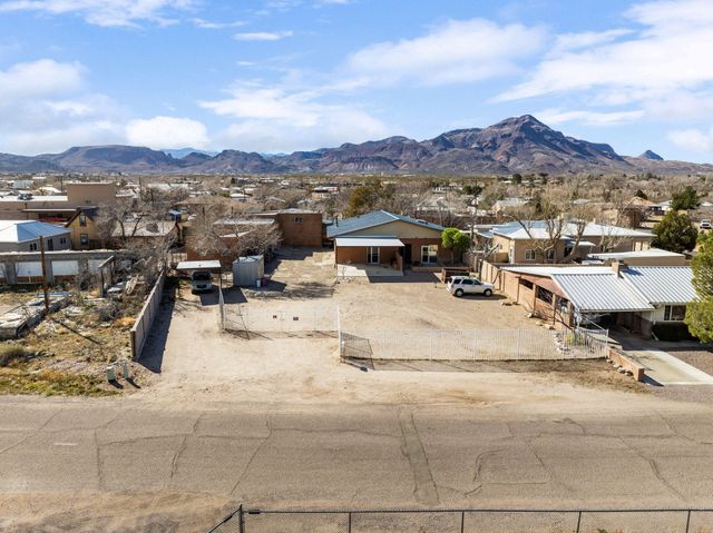 302 Fisher Avenue, Socorro, NM 87801