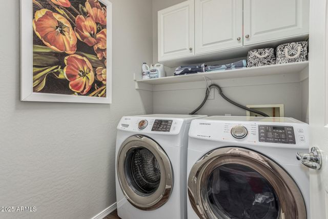 3635 W THALIA Court, Phoenix, AZ 85086