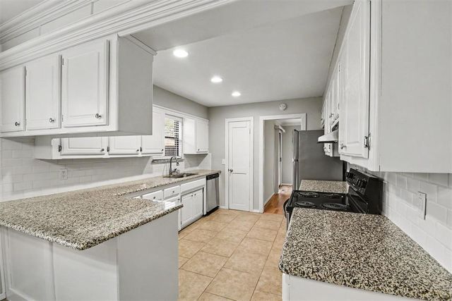8225 NW 112th Terrace, Oklahoma City, OK 73162