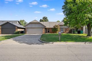 8225 NW 112th Terrace, Oklahoma City, OK 73162