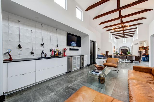 331 Gershwin Drive, Houston, TX 77079