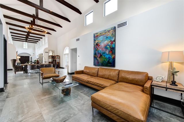 331 Gershwin Drive, Houston, TX 77079