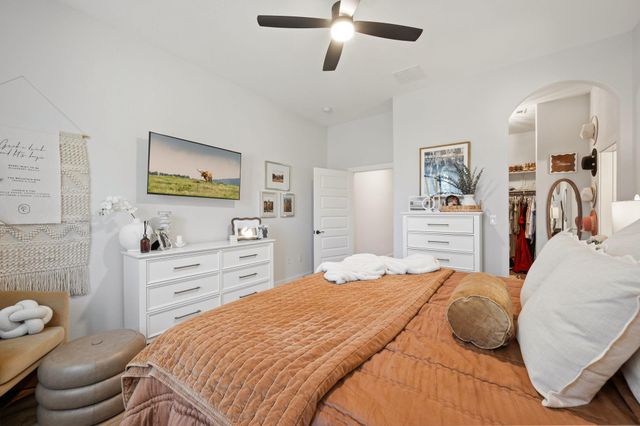 20102 Coolidge LN, Lago Vista, TX 78645