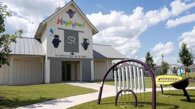 132 Datewood DR, Liberty Hill, TX 78642