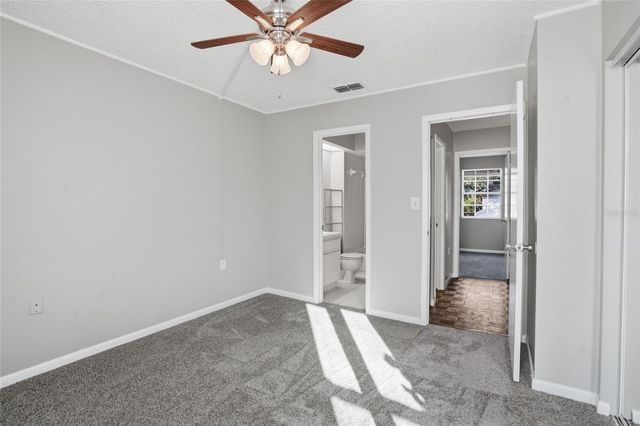 6258 OAK CLUSTER CIR, Tampa, FL 33634