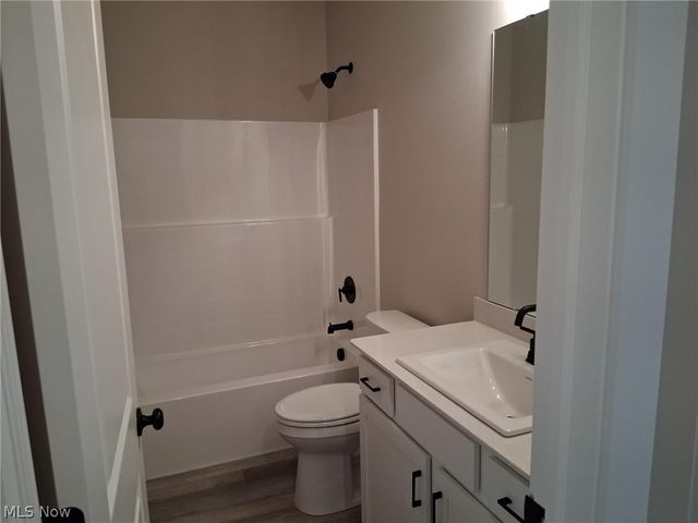 2798 Grayson Drive, Medina, OH 44256