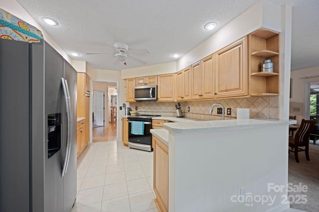 140 Quiet Cove Road, Mooresville, NC 28117