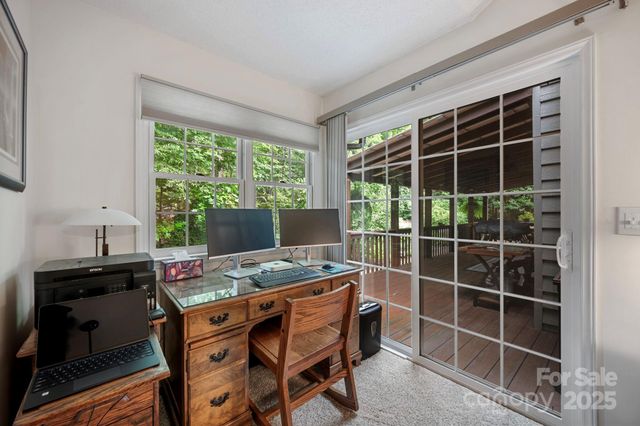 140 Quiet Cove Road, Mooresville, NC 28117