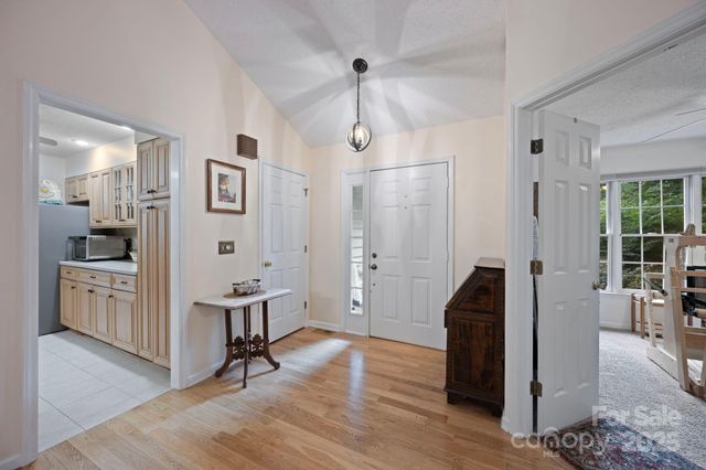 140 Quiet Cove Road, Mooresville, NC 28117