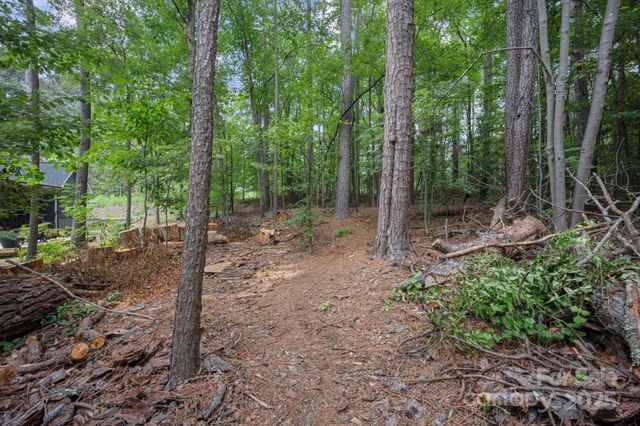 140 Quiet Cove Road, Mooresville, NC 28117