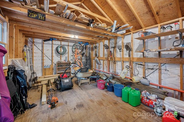 140 Quiet Cove Road, Mooresville, NC 28117