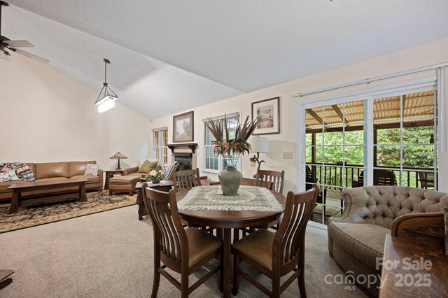 140 Quiet Cove Road, Mooresville, NC 28117
