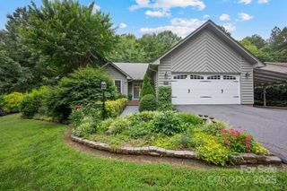 140 Quiet Cove Road, Mooresville, NC 28117