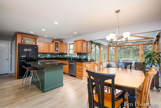 10299 Fisk Road, Belding, MI 48809