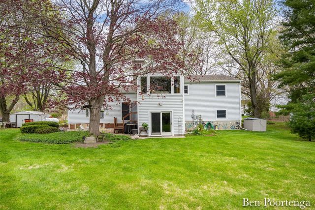 10299 Fisk Road, Belding, MI 48809