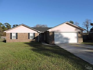 526 Briarwood Dr, Pensacola, FL 32506