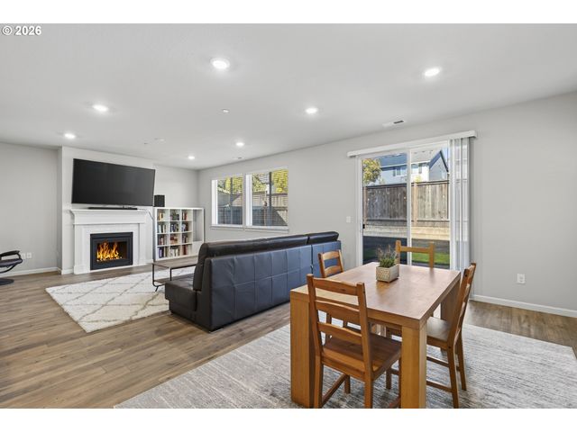 6417 N 87TH Ct, Camas, WA 98607