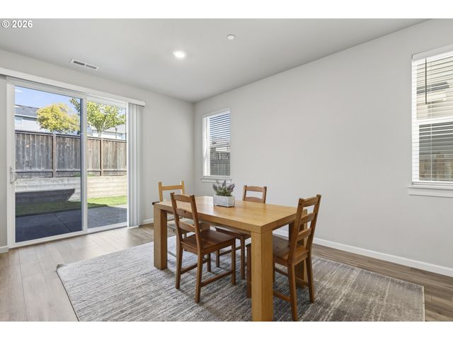 6417 N 87TH Ct, Camas, WA 98607