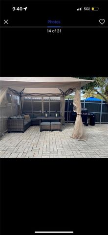 1301 NW 99th St A, Miami, FL 33147