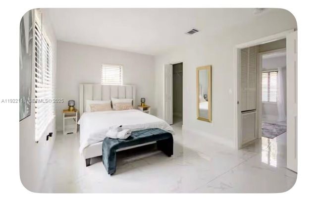 1301 NW 99th St A, Miami, FL 33147