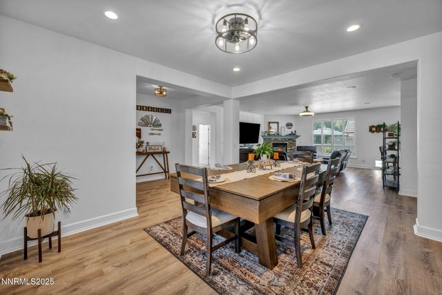 420 Chianti Way, Dayton, NV 89403