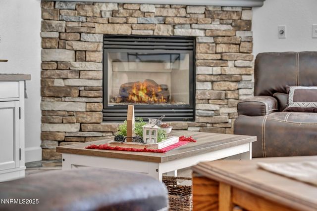 420 Chianti Way, Dayton, NV 89403