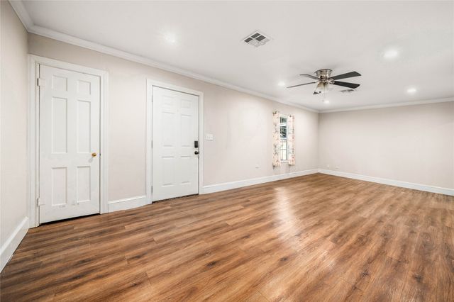 3100 Colonial Avenue, Waco, TX 76707