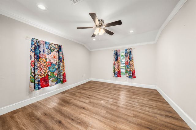 3100 Colonial Avenue, Waco, TX 76707