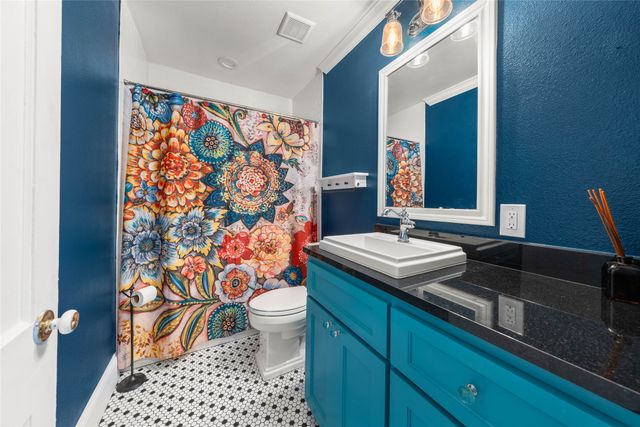 3100 Colonial Avenue, Waco, TX 76707