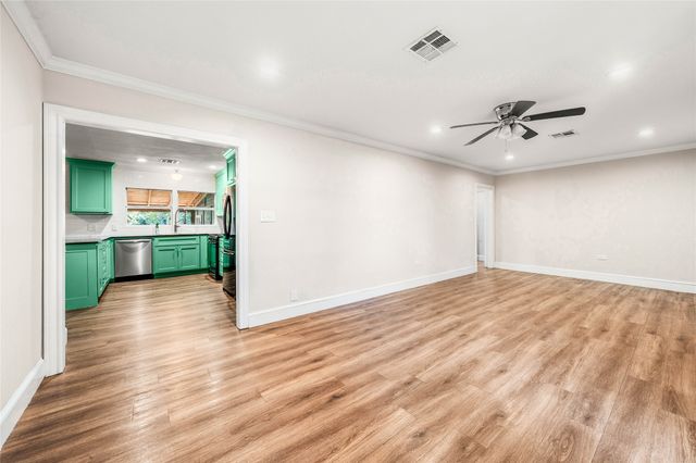 3100 Colonial Avenue, Waco, TX 76707