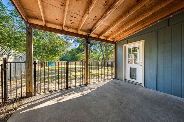 3100 Colonial Avenue, Waco, TX 76707