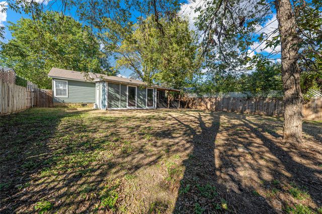3100 Colonial Avenue, Waco, TX 76707