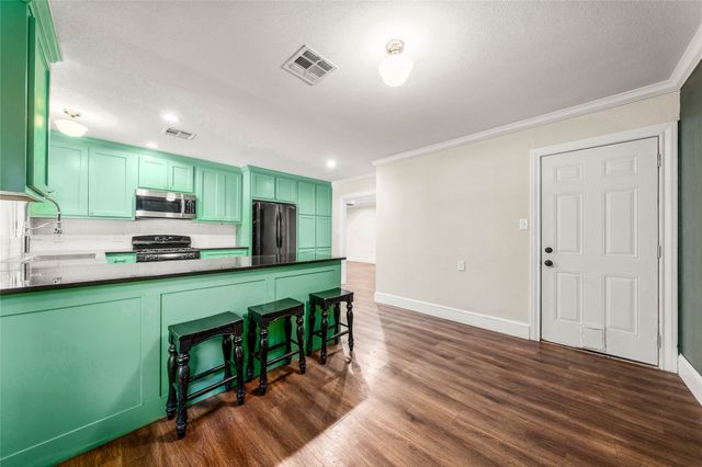 3100 Colonial Avenue, Waco, TX 76707