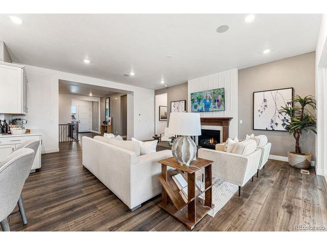 16516 W 93rd Pl, Arvada, CO 80007