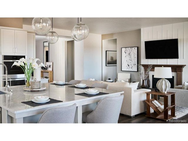 16516 W 93rd Pl, Arvada, CO 80007