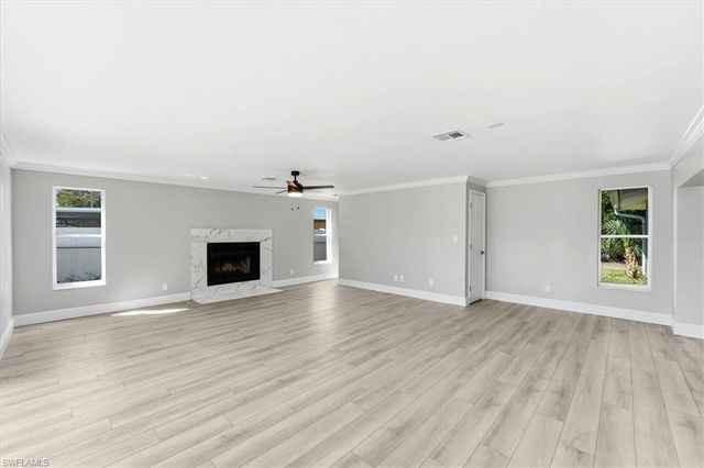 4635 Rockwood CIR, North Fort Myers, FL 33903