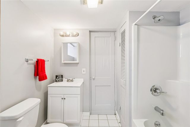 5404 Peach Dr, Richland, PA 15044