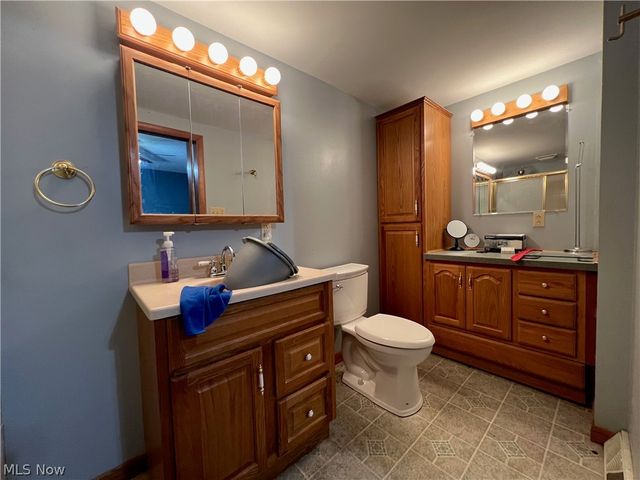 241 Parker Lane, Tallmadge, OH 44278