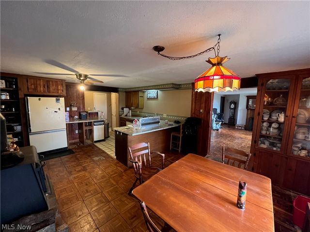 241 Parker Lane, Tallmadge, OH 44278