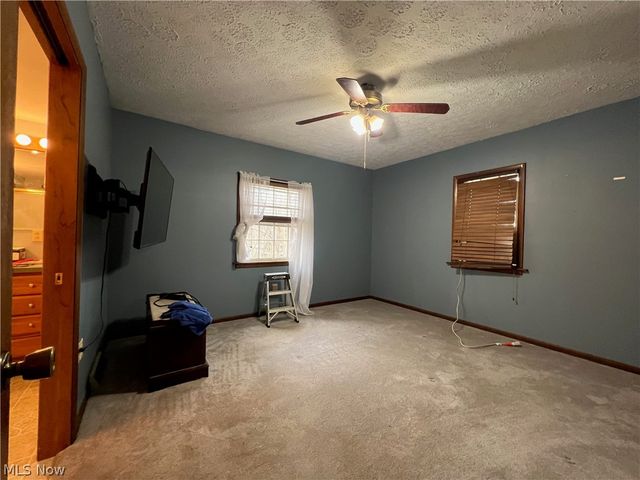 241 Parker Lane, Tallmadge, OH 44278
