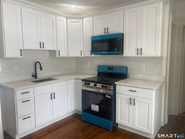 86 Foote Street, Hamden, CT 06517