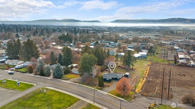 806 W 15th Avenue, Ellensburg, WA 98926