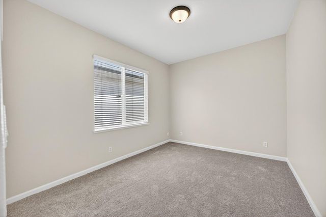 561 Greg Thatch Cir, Sacramento, CA 95835
