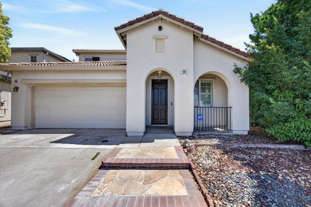 561 Greg Thatch Cir, Sacramento, CA 95835