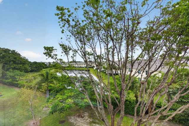 446 Richmond F, Deerfield Beach, FL 33442