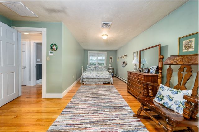 73 Desert Sands Ln, Yarmouth, MA 02675