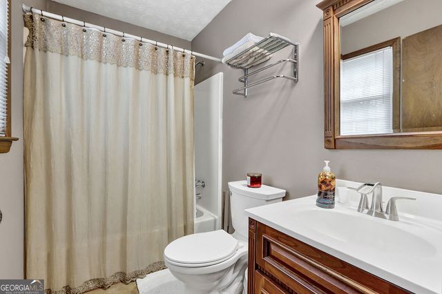 1440 Beechwood Circle, Lawrenceville, GA 30046