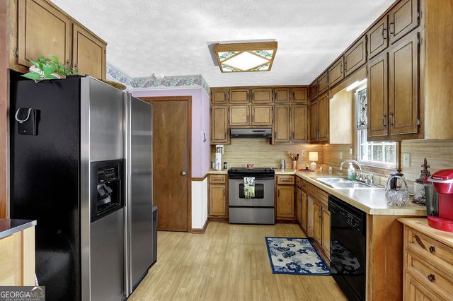 1440 Beechwood Circle, Lawrenceville, GA 30046